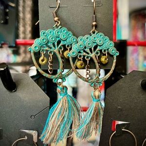 Boho tree of life fringe earrings❤️